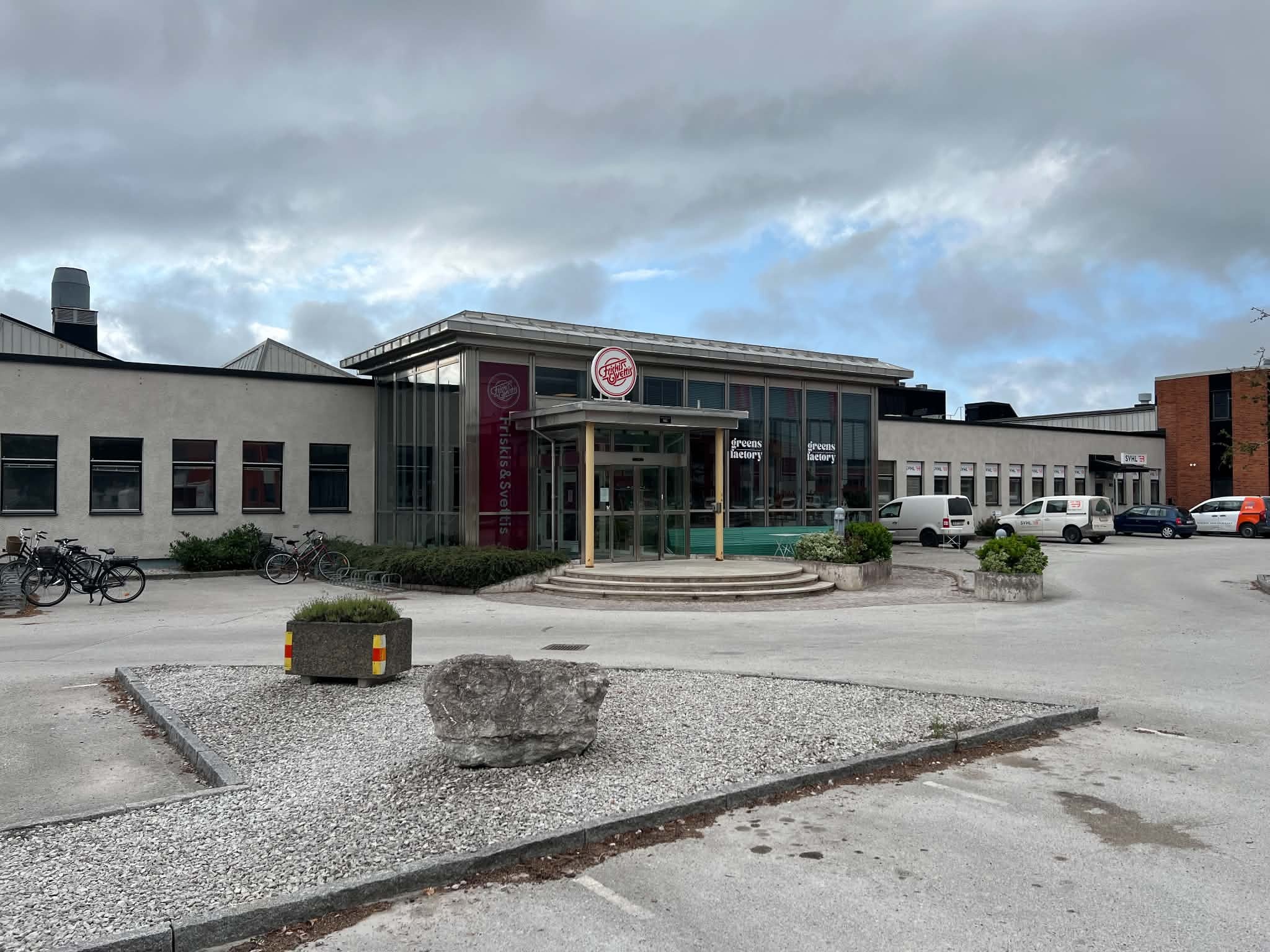 Ingången till Osteopatkliniken Visby på Norra Hansegatan 18 i Visby